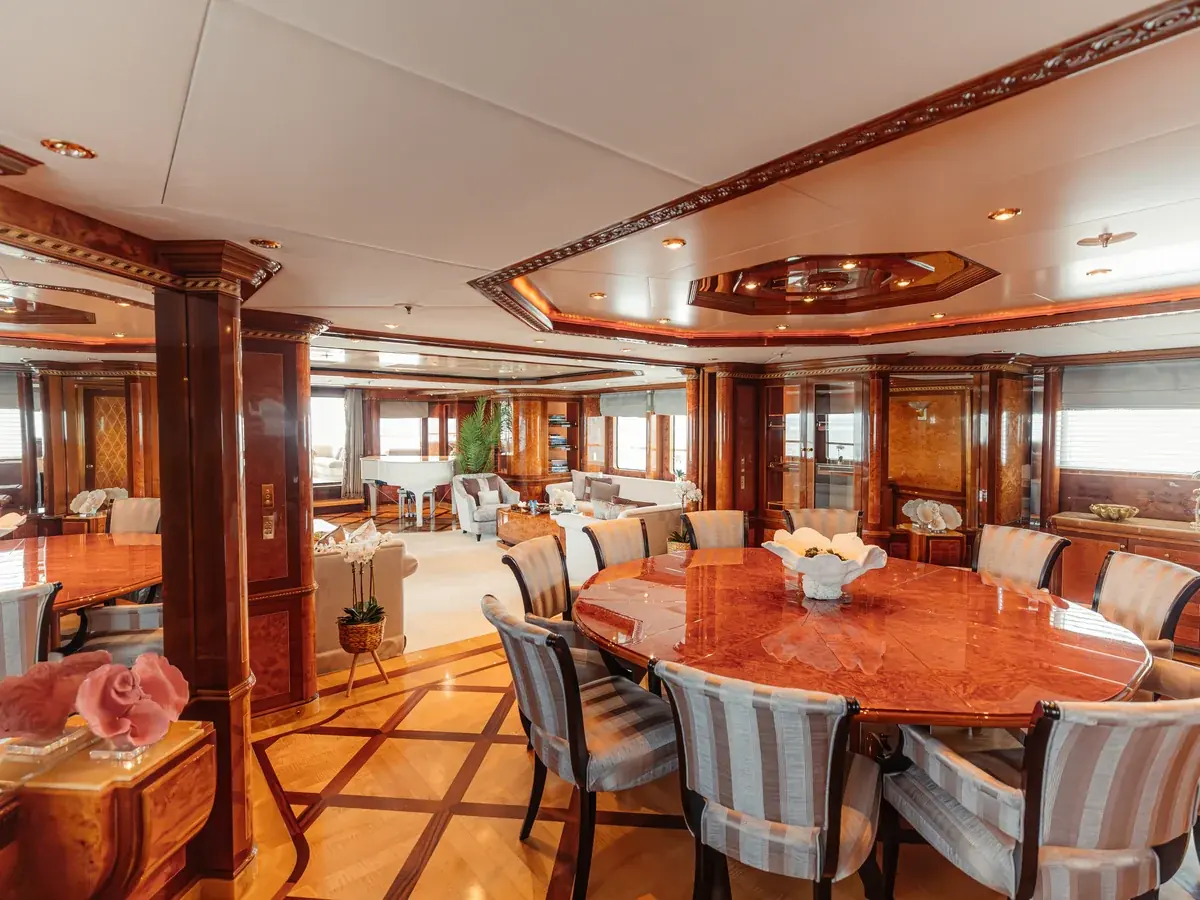 Benetti 56 — Photo 3