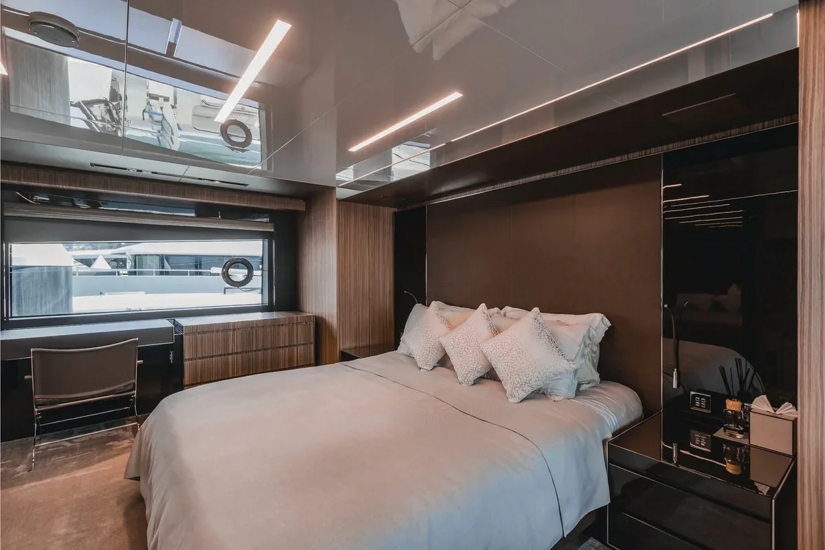 Riva Corsaro — Photo 5